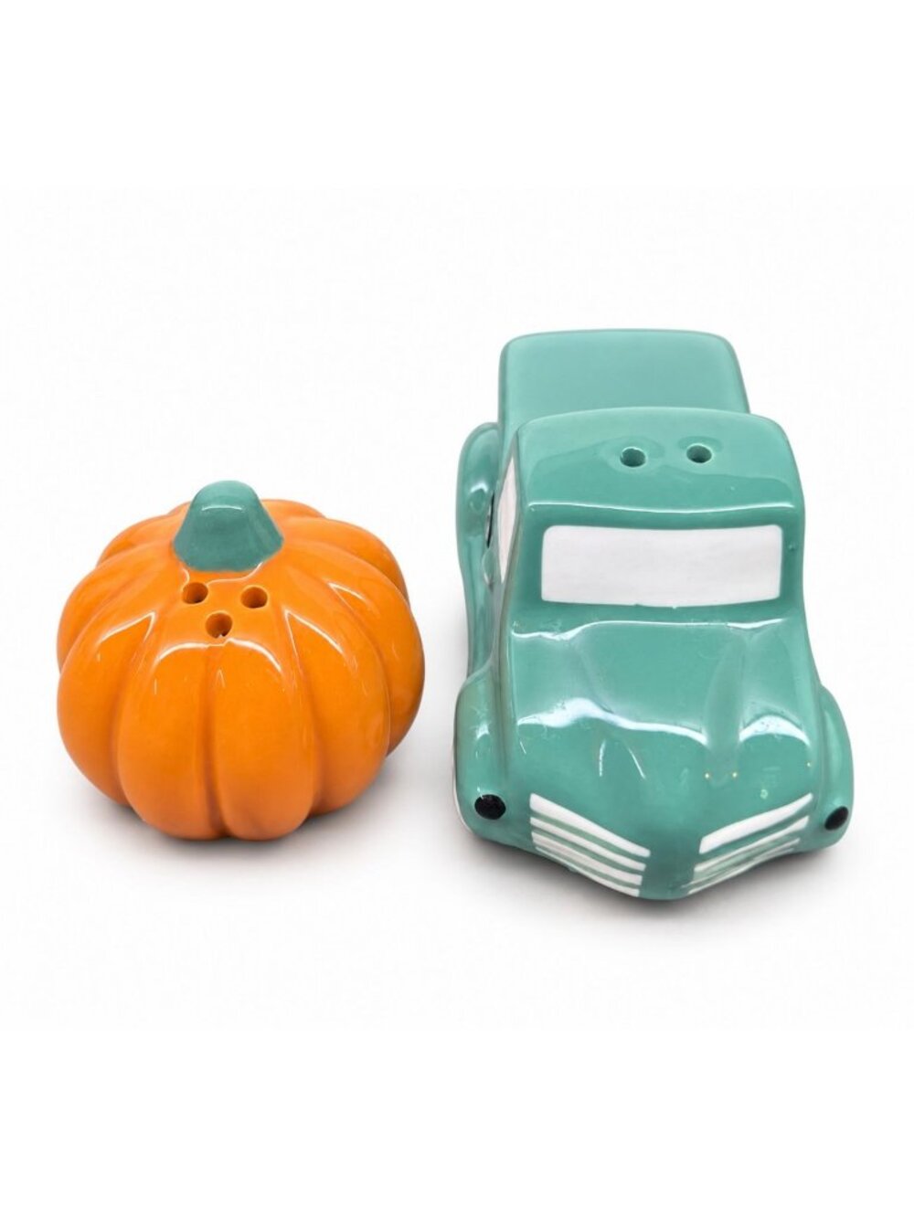 Truck & Pumpkin Ceramic Salt & Pepper Shaker Set Fall Harvest Kitchen Decor VTG